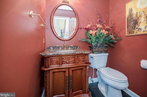 112 Trl End Rd, Locust Grove VA 22508-5105 exterior