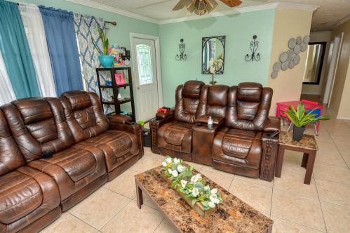 1450 Portillo Rd, Fort Pierce FL 34952-4984 exterior