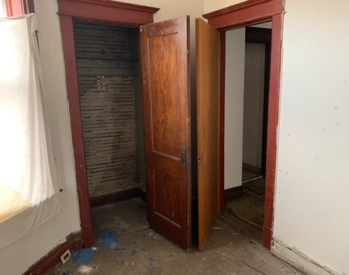 1607 Hamlin Ave, Chicago IL 60655-4013 exterior