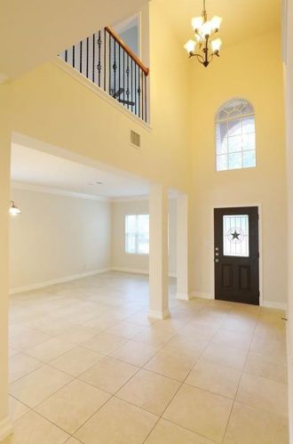 9512 Bromsgrove Dr, Austin TX  78717-5512 exterior