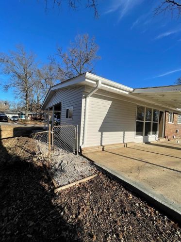 10523 Edgefield Dr, Saint Louis MO 63136-5416 exterior