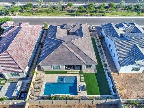 2106 Sagittarius Pl, Chandler AZ 85249-5834 exterior