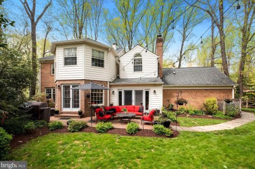 11833 Hunting Ridge Ct, Rockville, MD 20854-2152