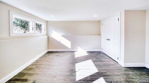 161 Adams Ave, River Edge NJ 07661-1437 exterior