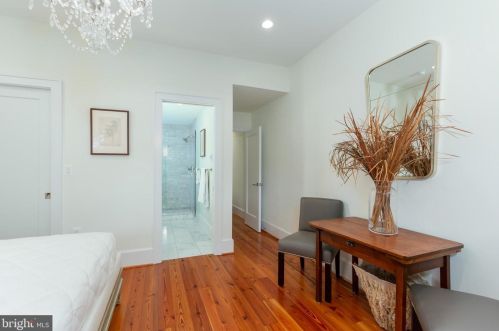 3137 O St, Washington DC 20020-3620 exterior