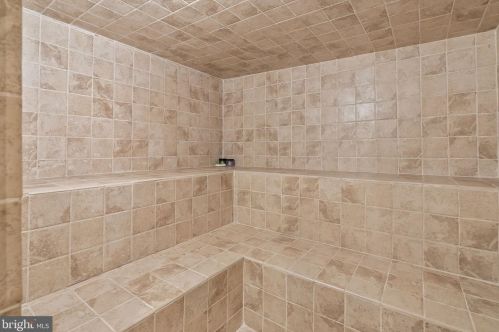 2214 Denbeigh Dr, Jamison PA 18929-1446 exterior