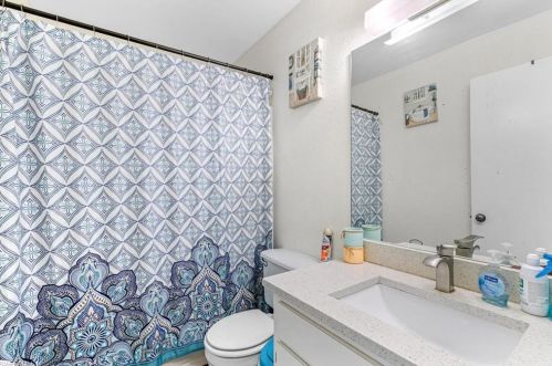 4742 Alhambra Cir, Naples FL 34103-3291 exterior