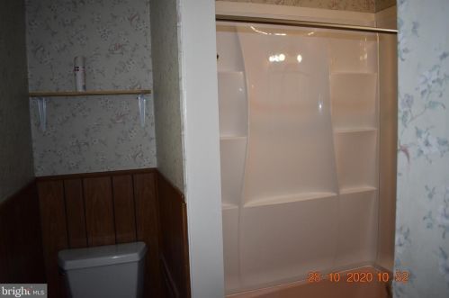 48 5th St, New Castle DE  19720-5090 exterior