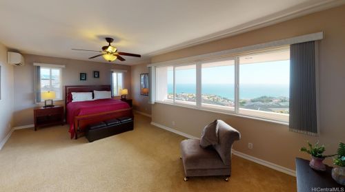 2269 Okoa St, Honolulu HI 96821-2650 exterior