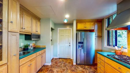 410 Hillside Ave, Mill Valley CA 94941-1147 exterior