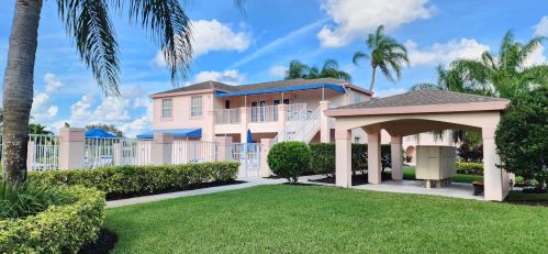 2183 Wild Mdw Cir, Fort Pierce FL 34952-8143 exterior