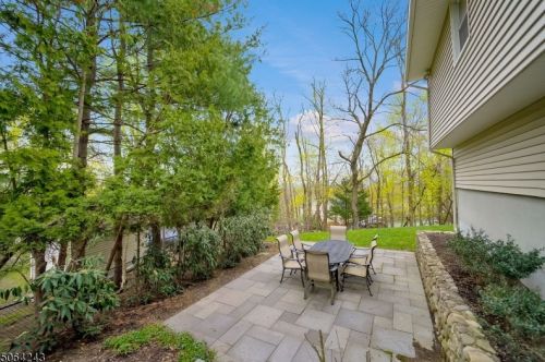 55 Emeline Dr, Paterson, NJ 07506-3000