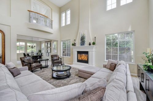 1094 Souza Dr, Folsom CA  95762-7550 exterior