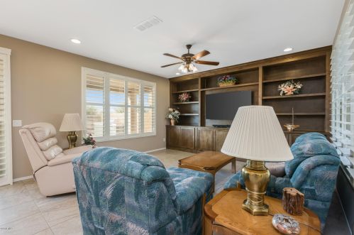 6230 Pinaleno Pl, Chandler, AZ 85249-8920