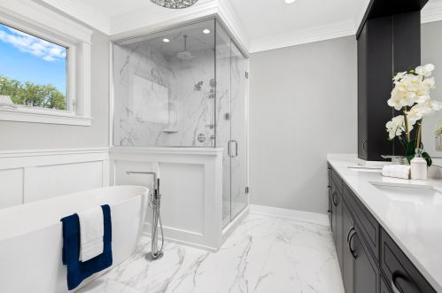 3642 Artesian Ave, Chicago IL  60618-4708 exterior