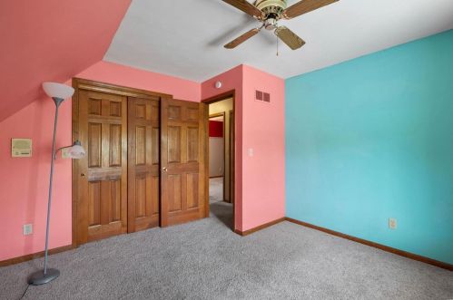 6127 Erb Rd, Saint Louis MO 63129-4505 exterior