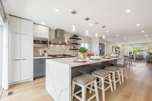 3652 Bloomsbury Way, San Jose CA  95132-2003 exterior