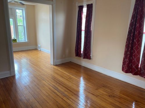 727 89 St, Chicago IL 60619-6909 exterior