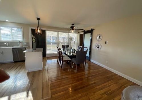 10523 Edgefield Dr, Saint Louis MO 63136-5416 exterior