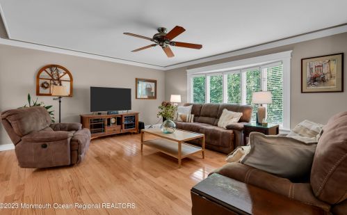 442 Frank Applegate Rd, Jackson Twp NJ 08527-2454 exterior