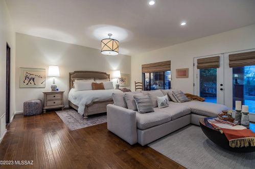 6730 Chapultapec Cir, Tucson AZ  85750-1001 exterior