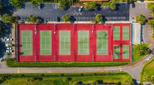 4120 Looking Glass Ln, Naples FL 34112-5231 exterior