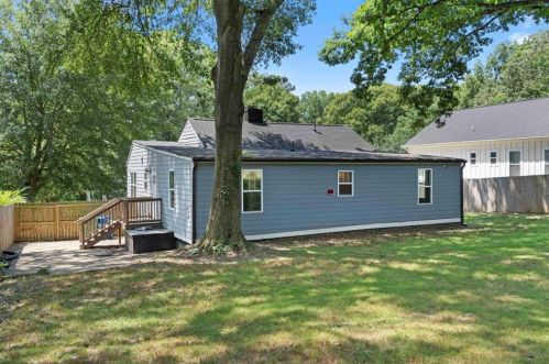 1731 Madrona St, Atlanta GA  30318-6427 exterior