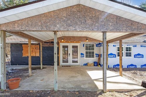 17600 197 Ave, Big Rapids MI 49307-9038 exterior