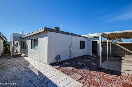 254 Melridge St, Tucson AZ  85706-3352 exterior