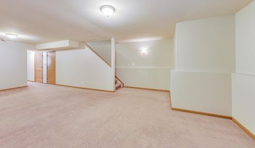 7329 Vernon Ave, Chicago IL 60653-3405 exterior