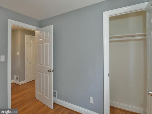 64 Elmira St, Washington DC  20032-5873 exterior