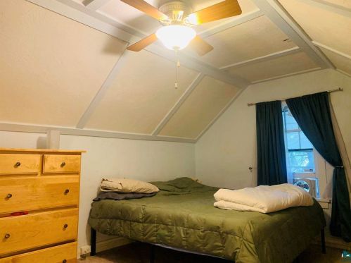 418 8 St, Duluth MN 55805-1345 exterior