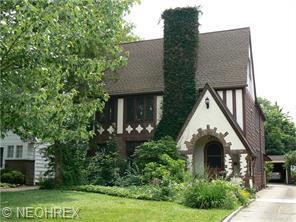 18224 Winslow Rd, Cleveland OH  44122-4809 exterior