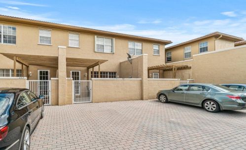 2515 7 St, Boynton Beach FL 33426-8784 exterior