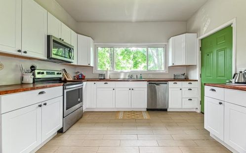 2401 Osgood St, Pittsburgh PA  15214-3326 exterior