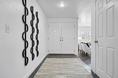 14401 Cloverbrook Dr, Tustin, CA 92780-6311