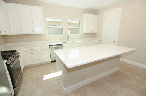 9521 Royal Poinciana Dr, Fort Pierce FL 34987-2514 exterior