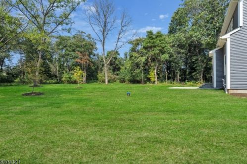 129 Stockton Ave, Princeton NJ 08540-8523 exterior