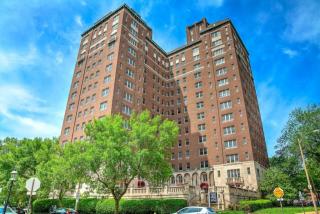 4400 Mcpherson Ave, Saint Louis MO  63108-2506 exterior