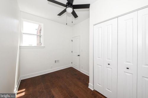 2517 Clarion St, Philadelphia PA  19148-4315 exterior