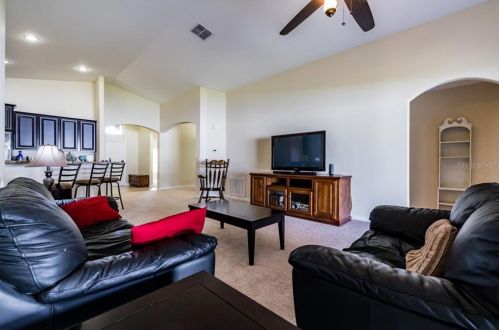 13107 Royal Pines Ave, Riverview FL 33579-9321 exterior