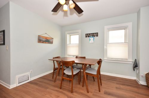 480 49th St, Milwaukee WI  53208-3664 exterior