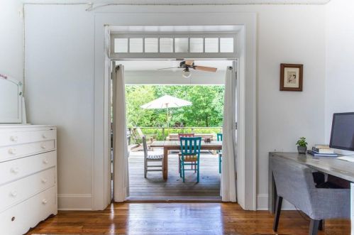 652 Cumberland Cir, Atlanta GA 30306-3203 exterior