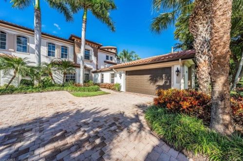 29120 Brendisi Way, Naples, FL 34110-2773