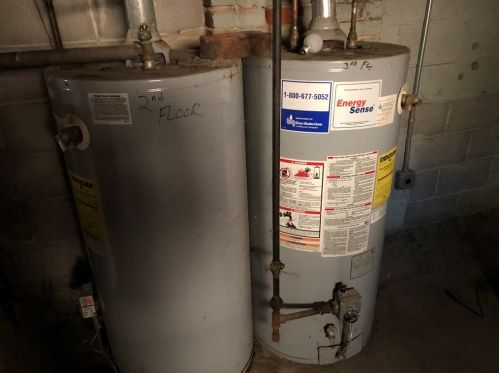 712 Sumner Ave, Springfield MA 01108-2219 exterior