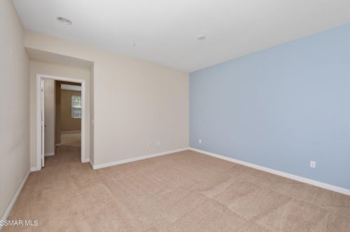 723 Forest Park Blvd, Oxnard CA 93036-5311 exterior