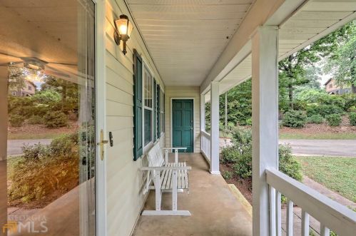 2924 Cascade Way, Gainesville GA 30504-5704 exterior