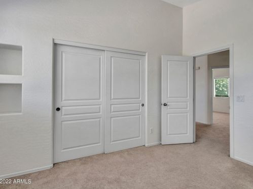 6015 25 Ln, Phoenix AZ 85041-7304 exterior