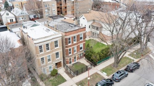 2946 Rockwell St, Chicago IL 60647-4087 exterior