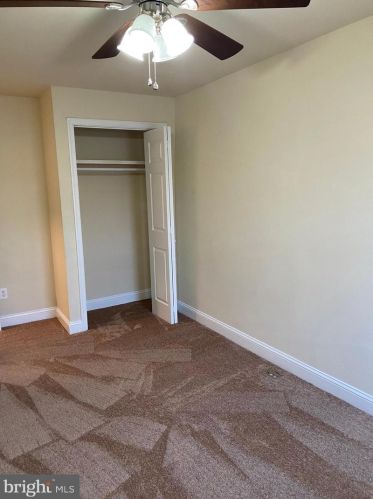 5306 Glenloch St, Philadelphia PA 19135-2718 exterior